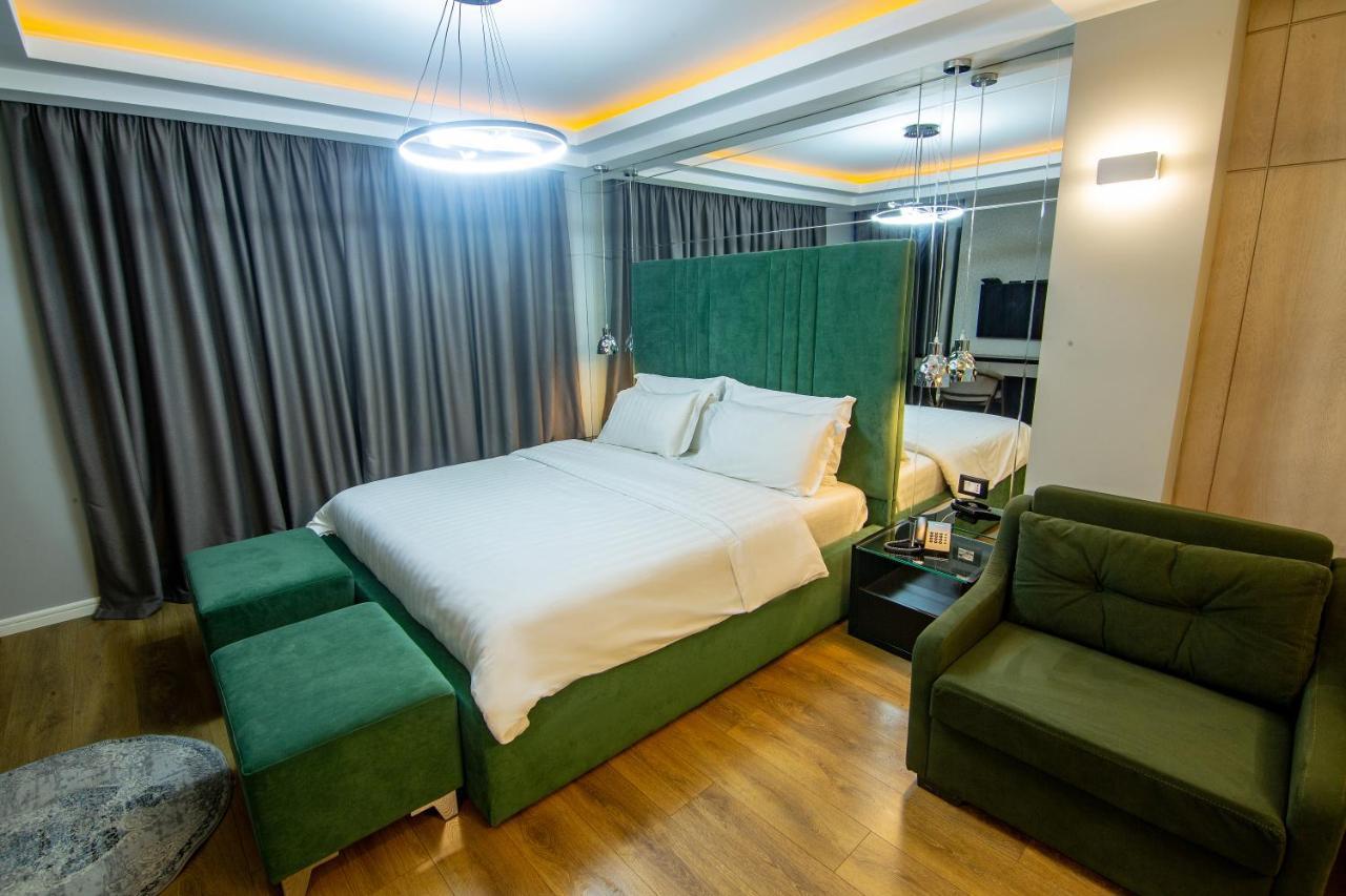 Tree Hotel Korça Kültér fotó