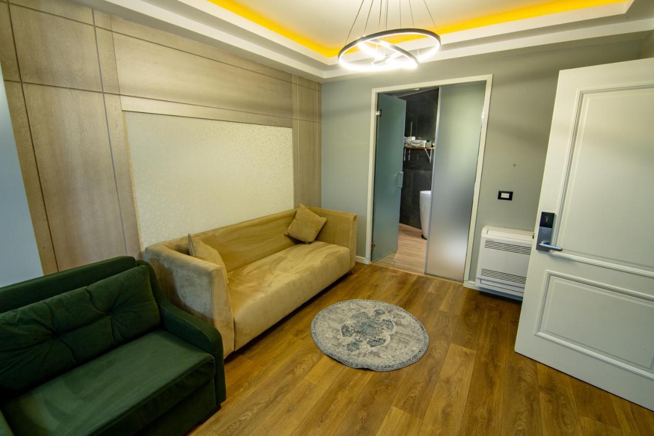 Tree Hotel Korça Kültér fotó