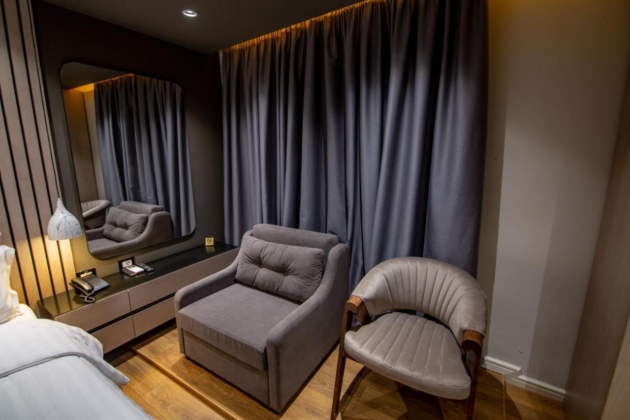 Tree Hotel Korça Kültér fotó
