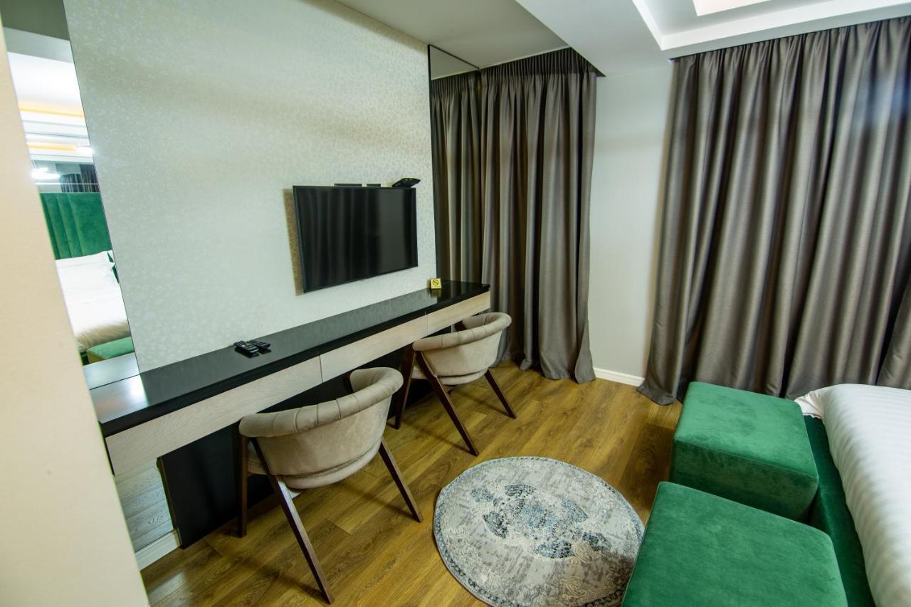 Tree Hotel Korça Kültér fotó