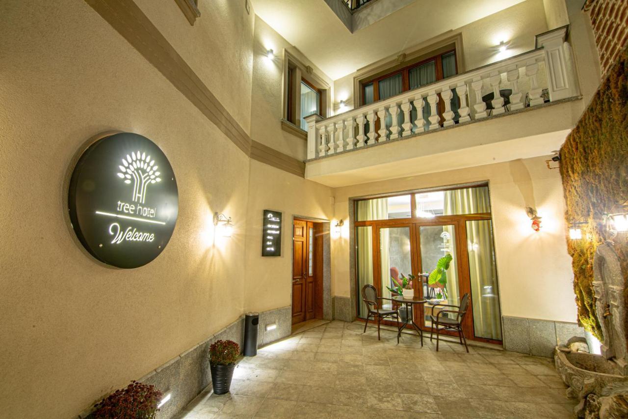 Tree Hotel Korça Kültér fotó